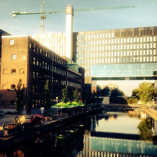 10948466_1628875884006981_1165895854_n